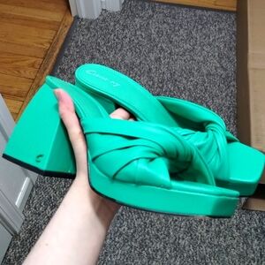 CircusNY Sam Edelman Marianna Heel Green